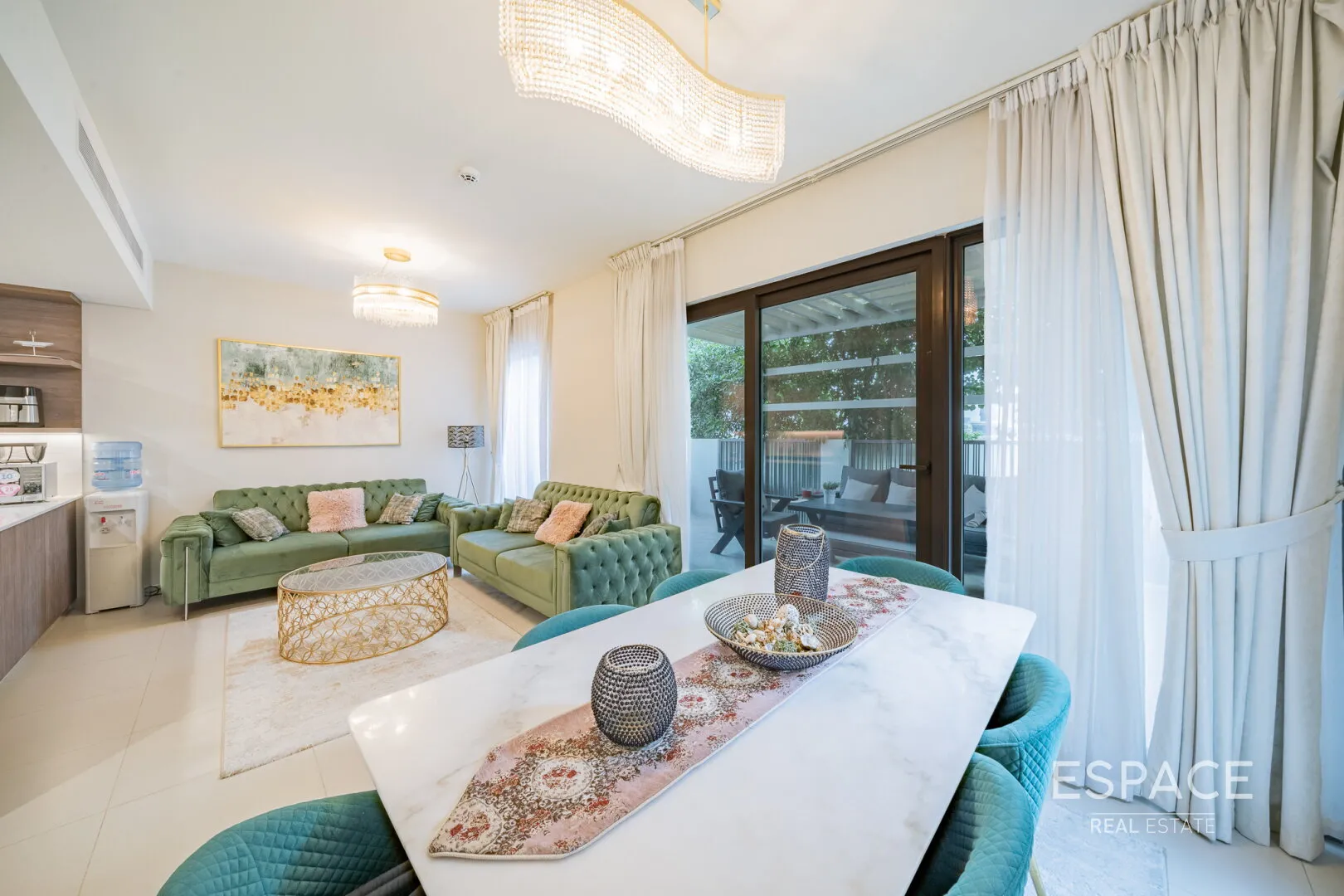 single static gallery