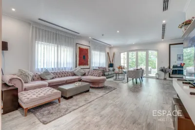 Legacy, Jumeirah Park, Dubai - Espace