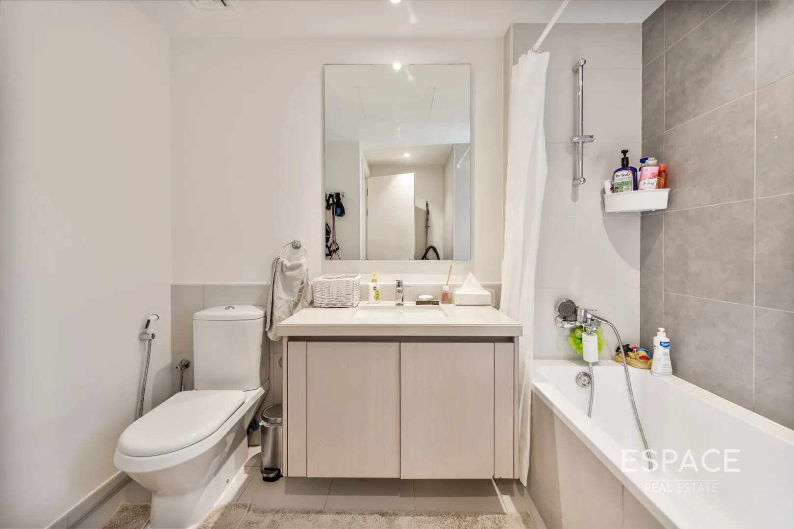 single static gallery