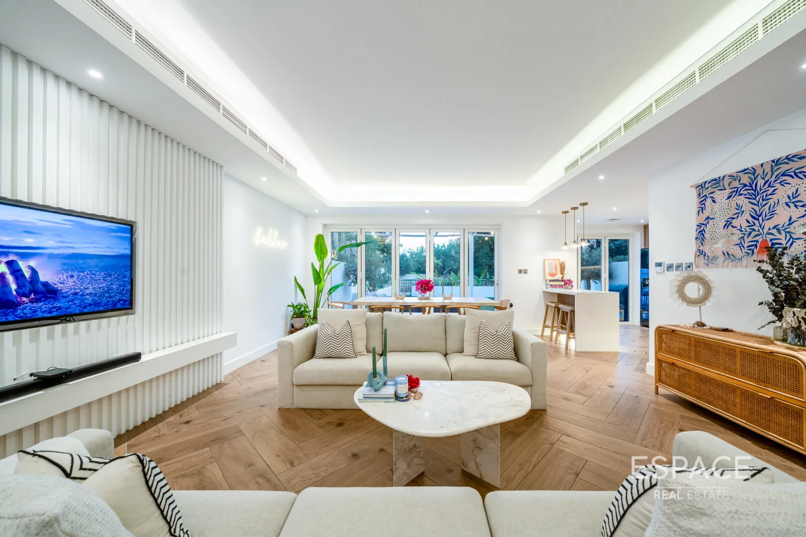 single static gallery