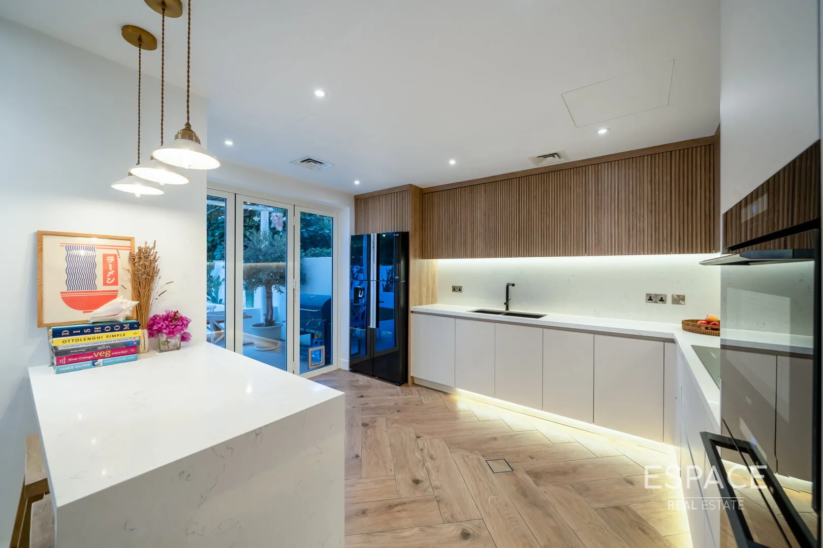 single static gallery