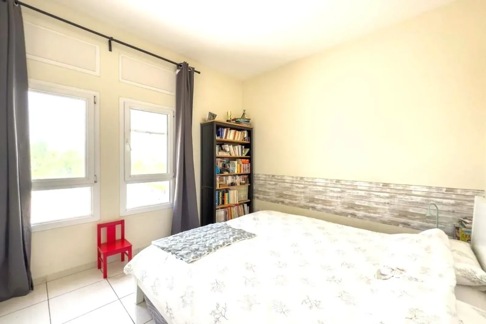 PropertiesGalleryCamera