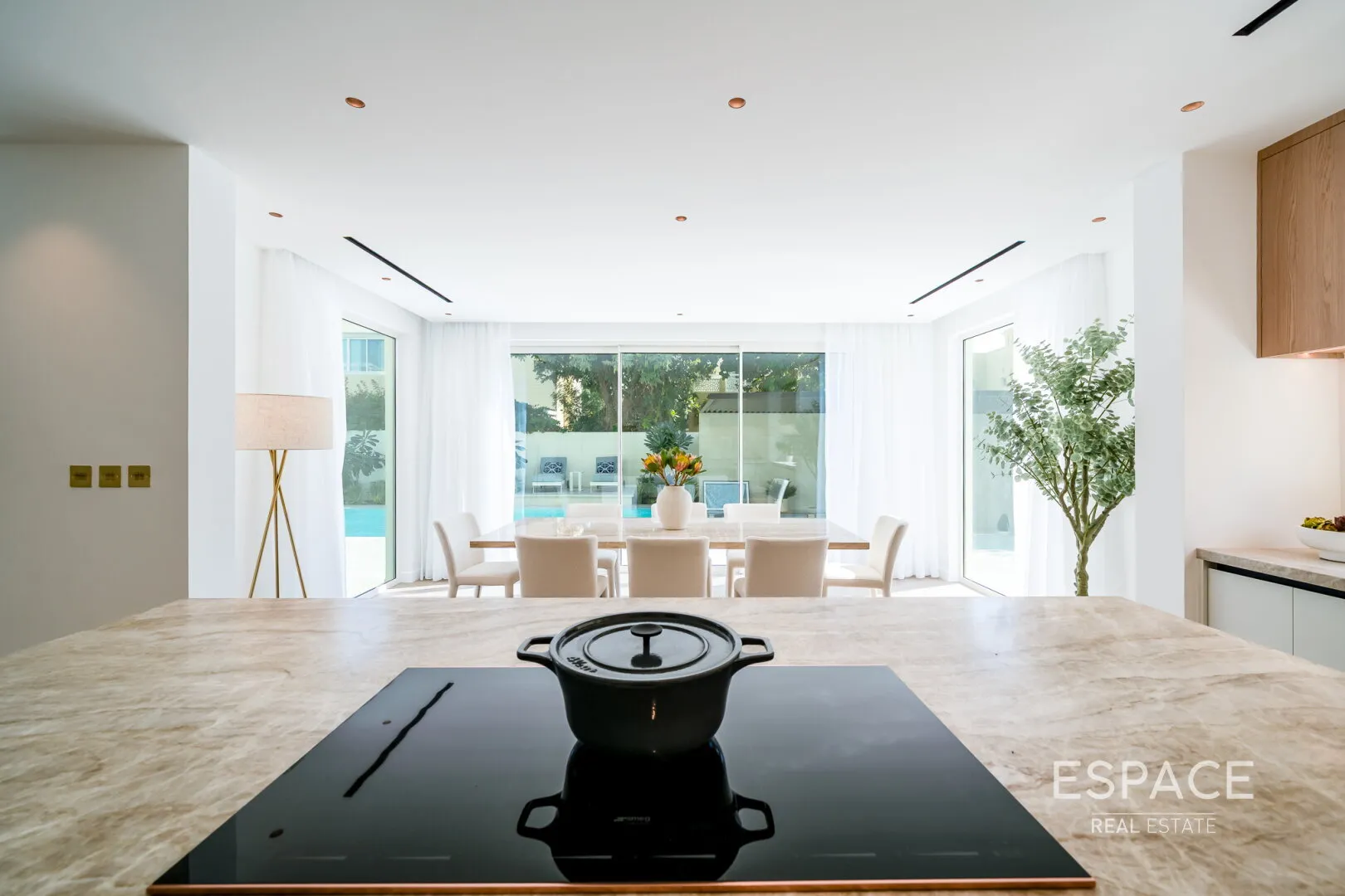 single static gallery