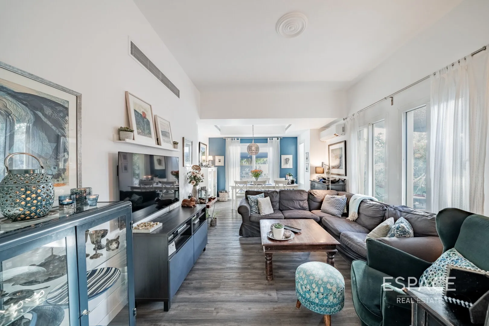 single static gallery