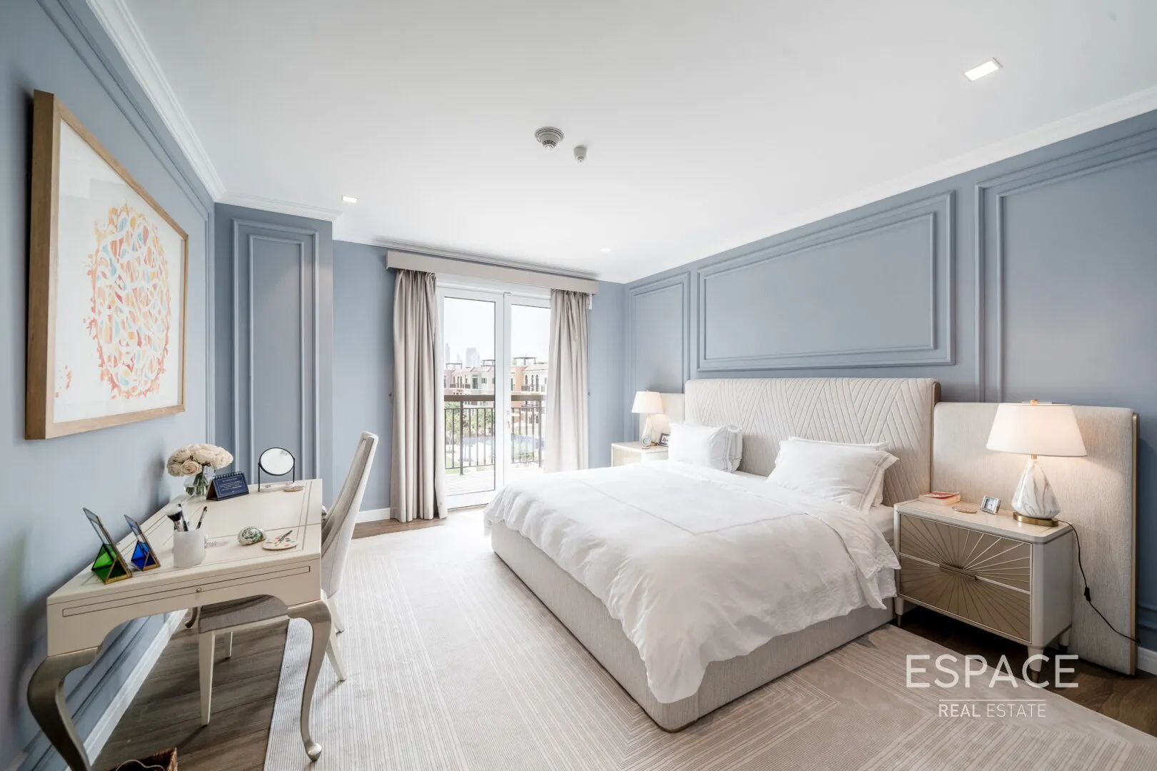 PropertiesGalleryCamera