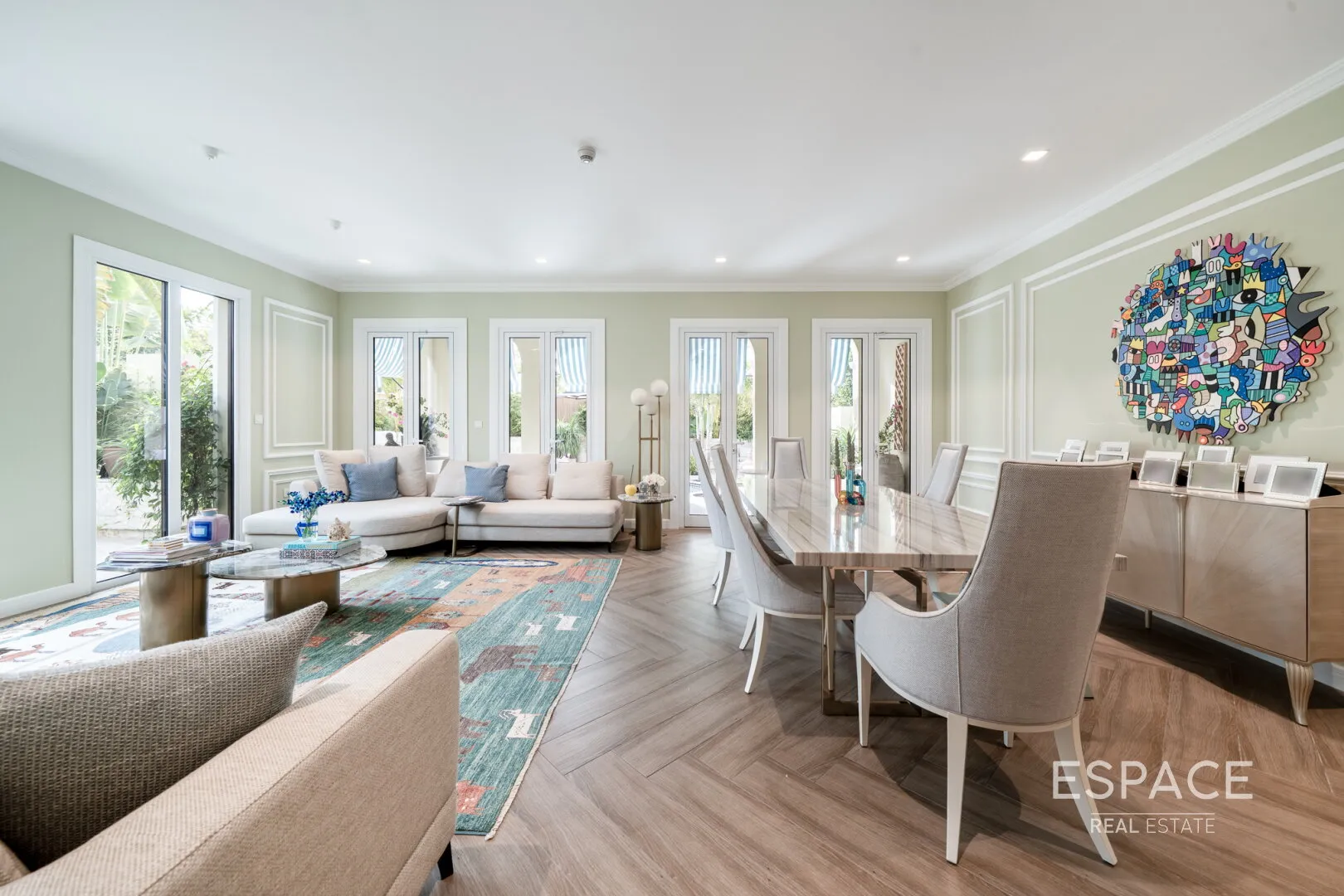 single static gallery