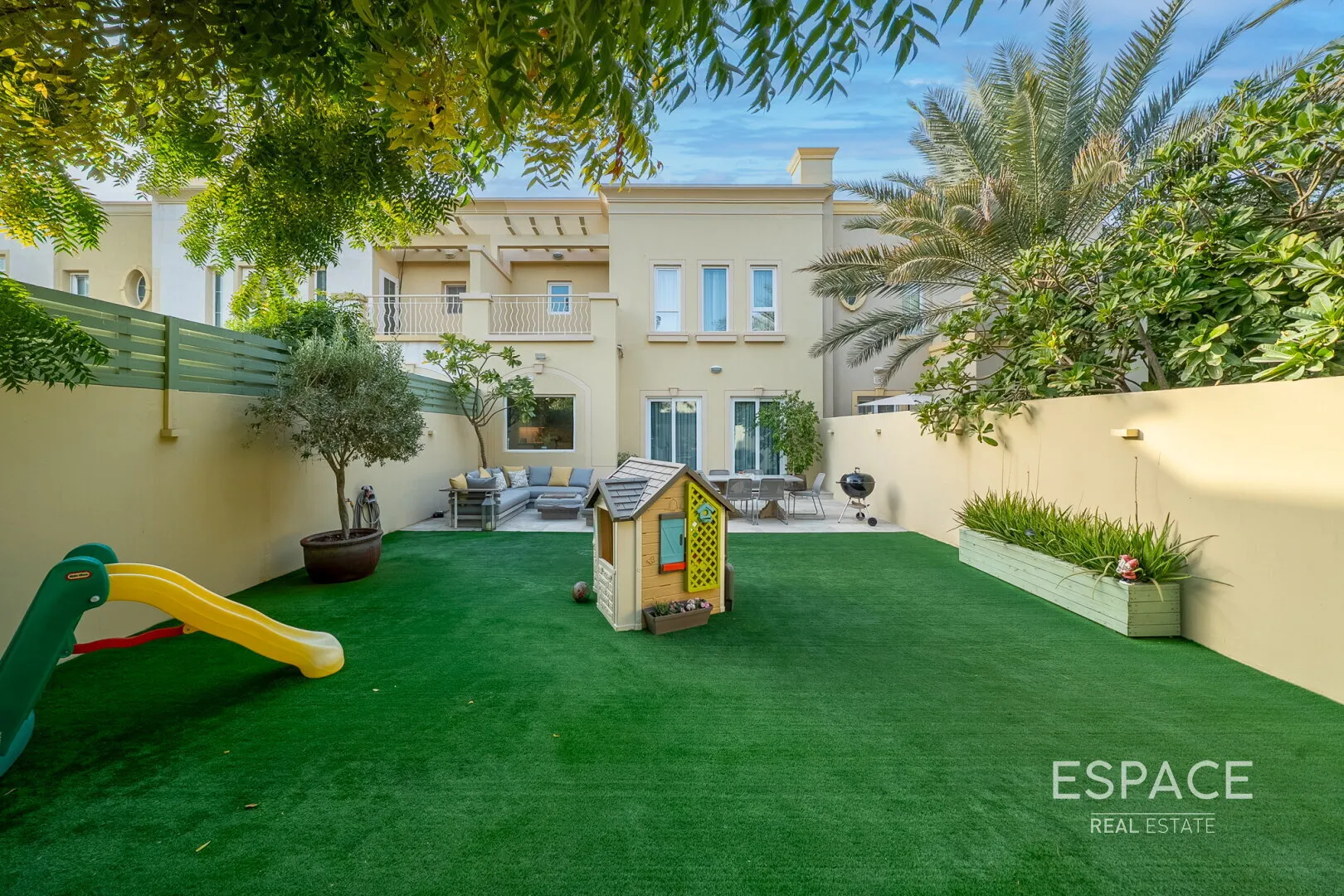 single static gallery