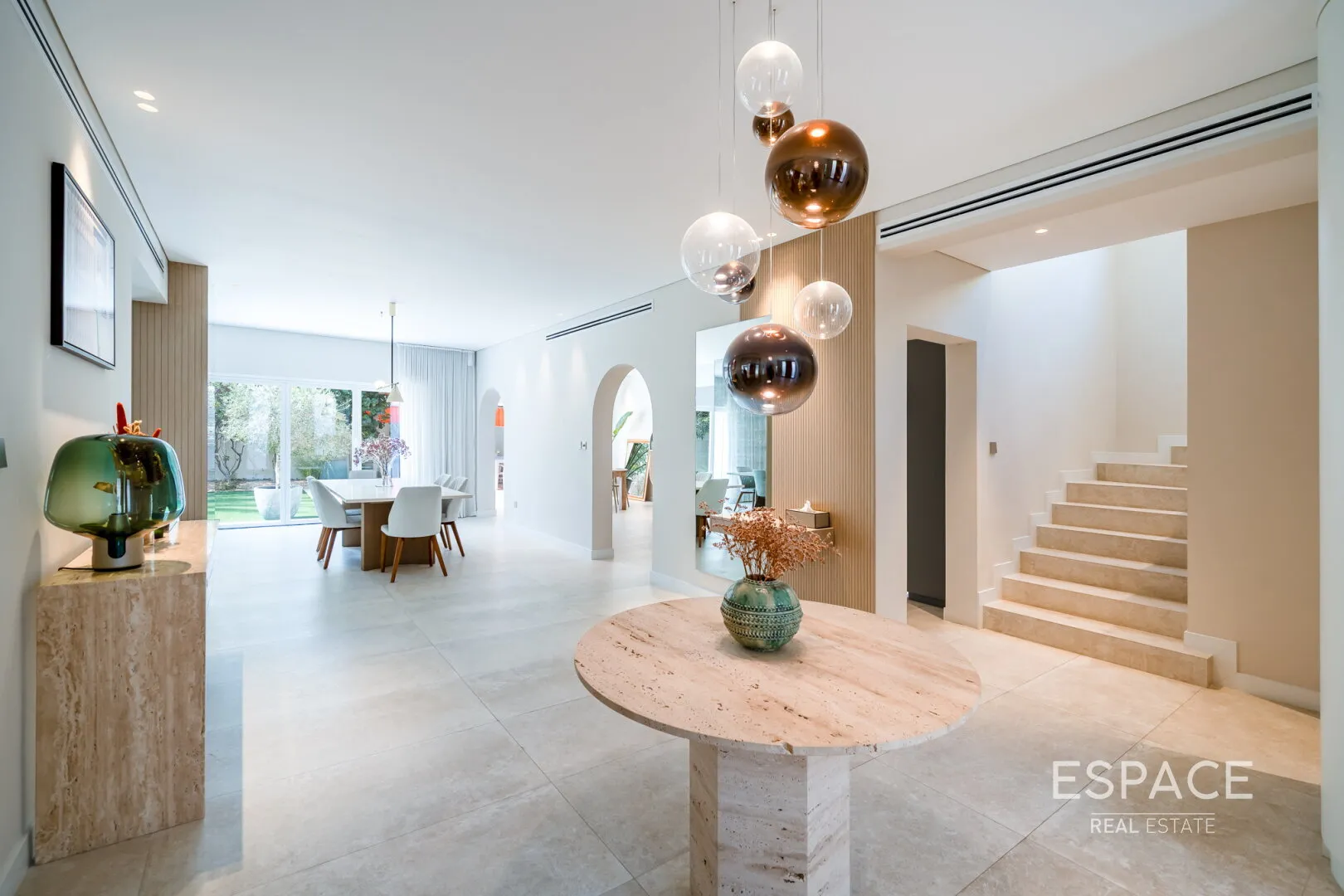 single static gallery