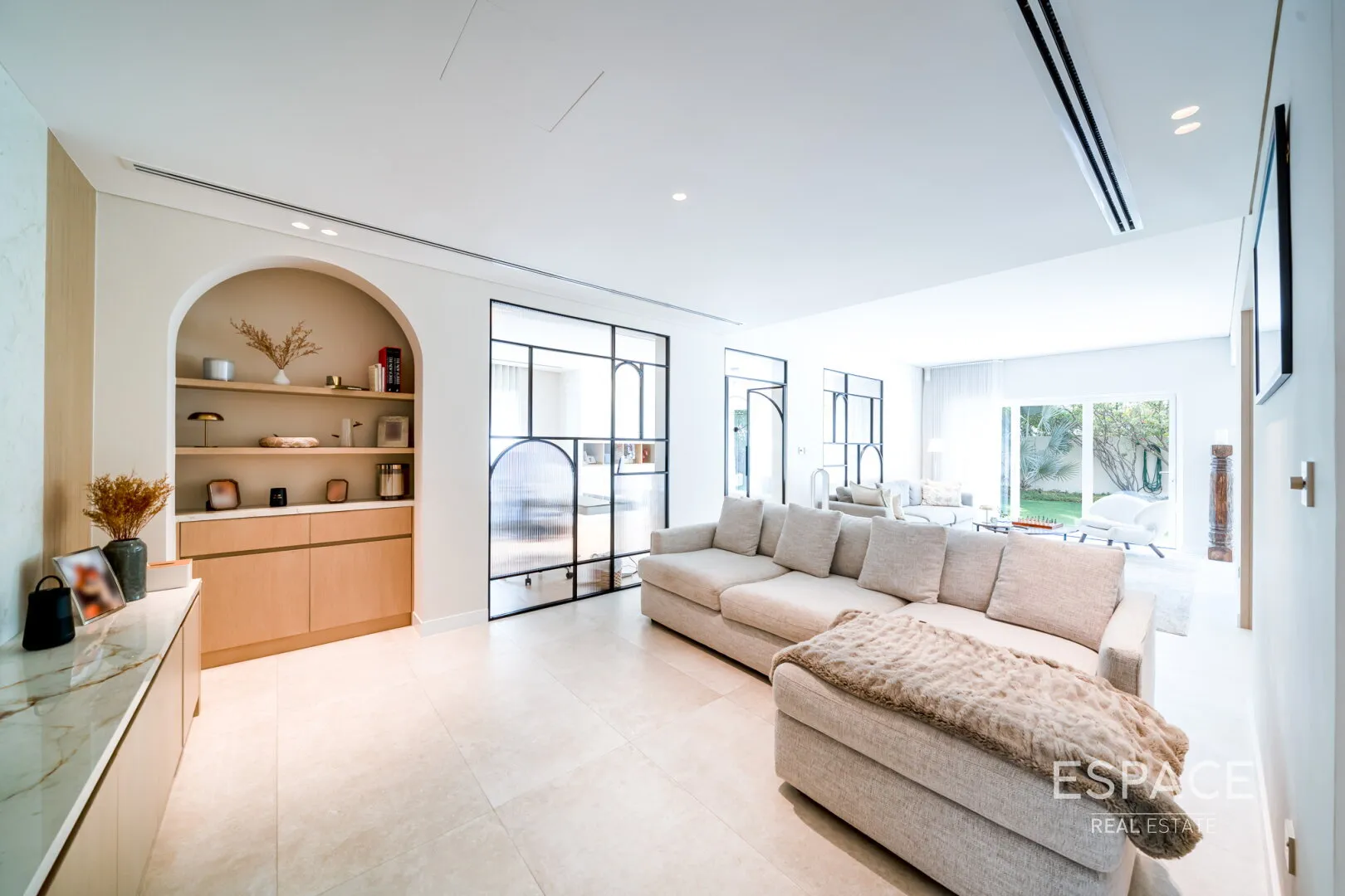 single static gallery