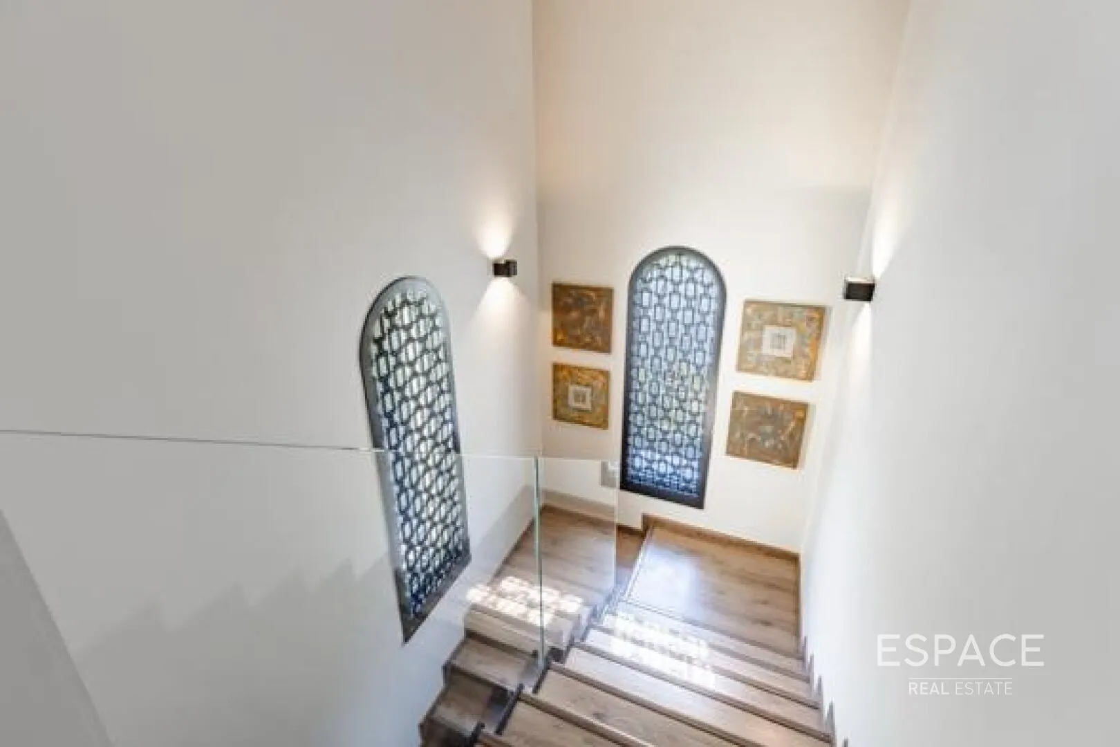 PropertiesGalleryCamera