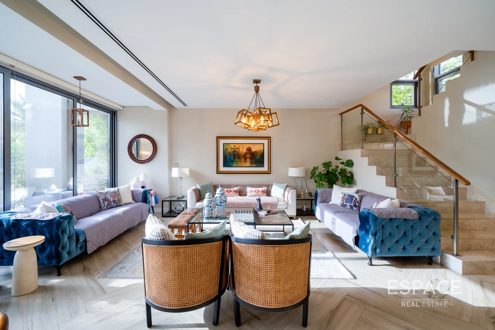 PropertiesGalleryCamera