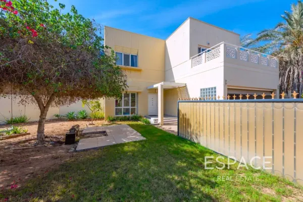Meadows 9, Meadows, Dubai - Espace