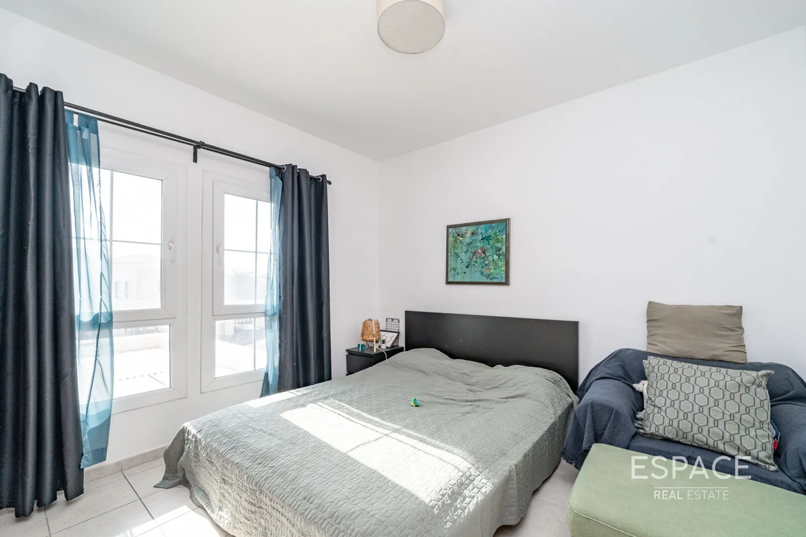 PropertiesGalleryCamera