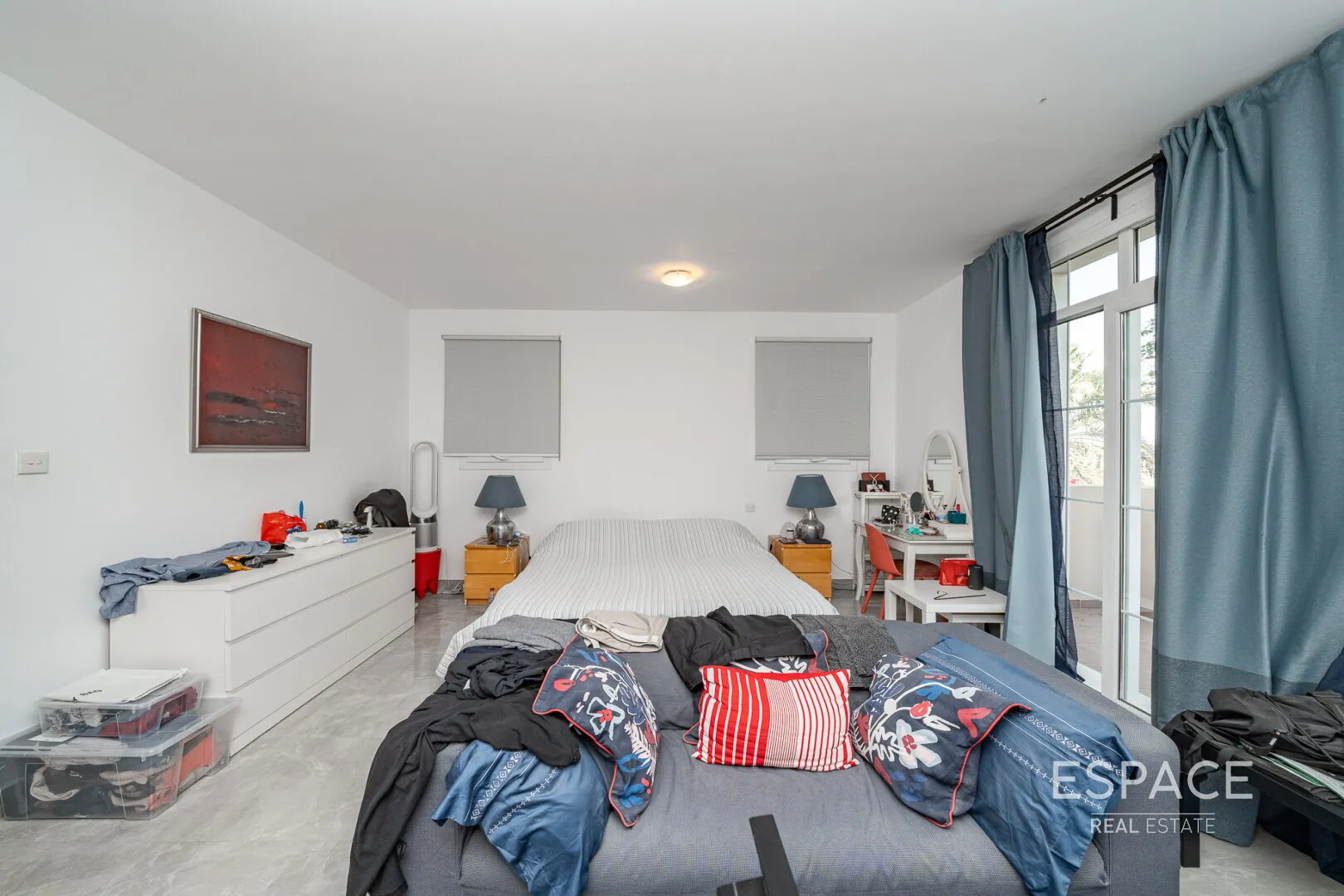 PropertiesGalleryCamera