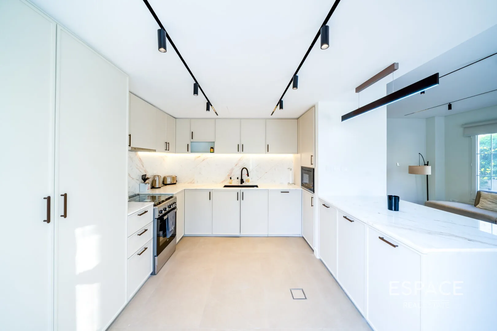 single static gallery