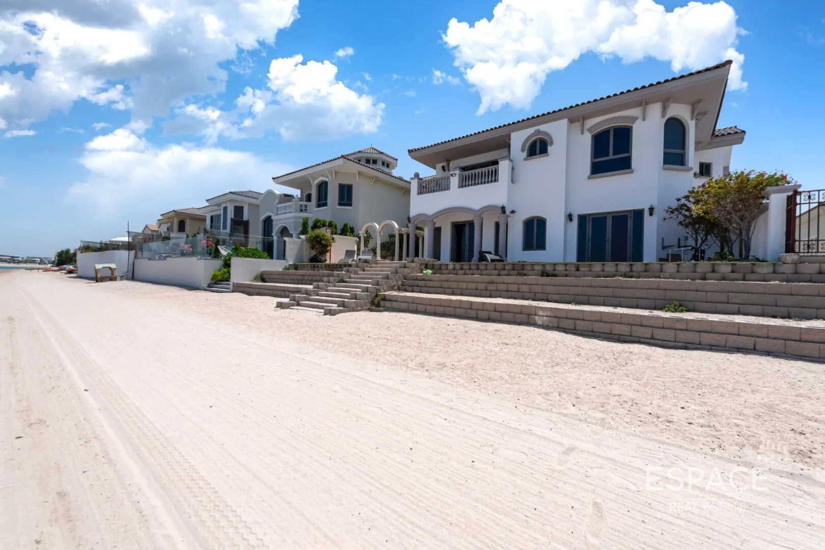 PropertiesGalleryCamera