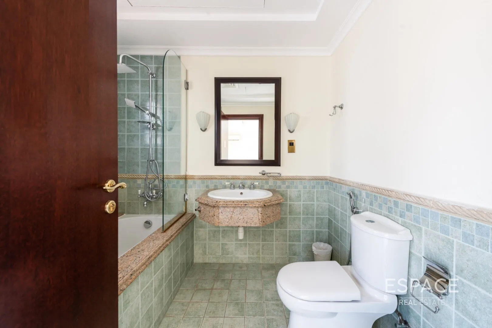 PropertiesGalleryCamera
