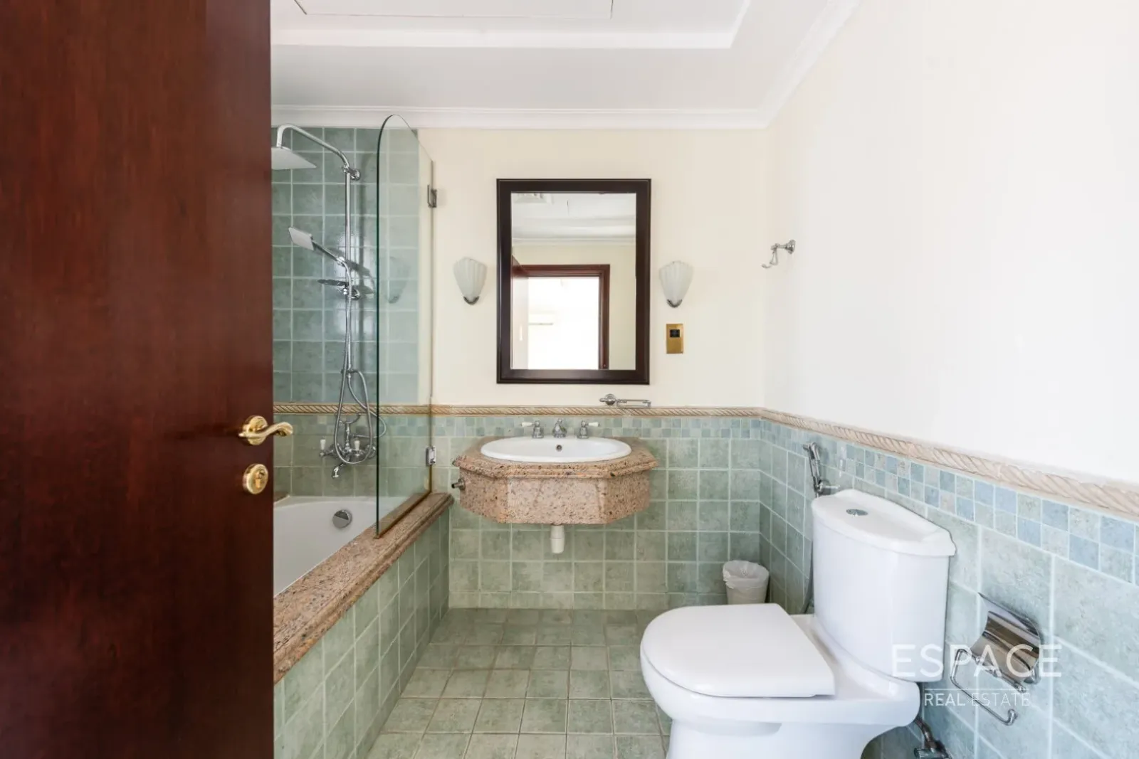 PropertiesGalleryCamera