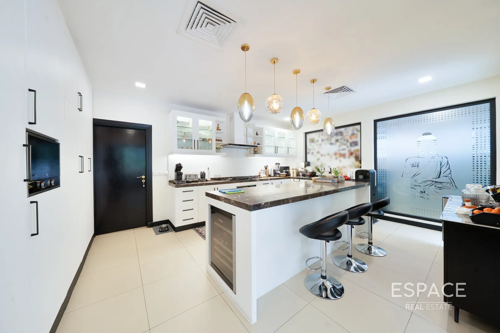 single static gallery