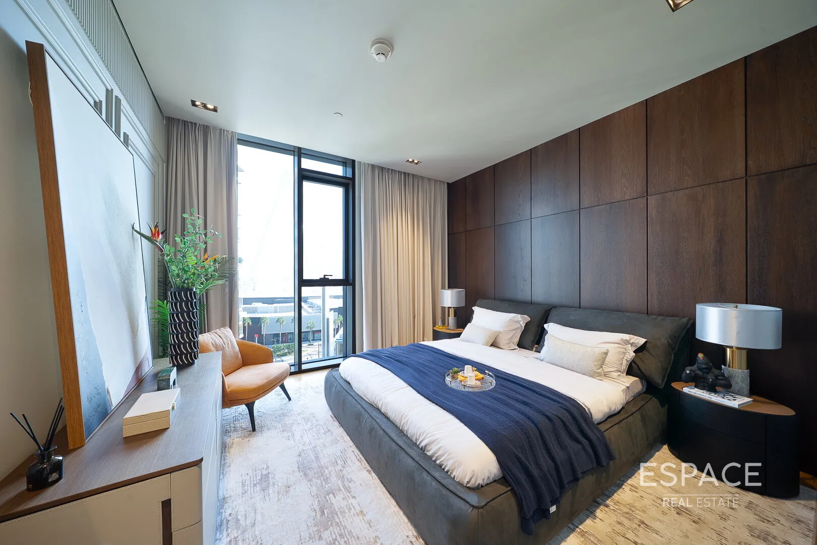 single static gallery