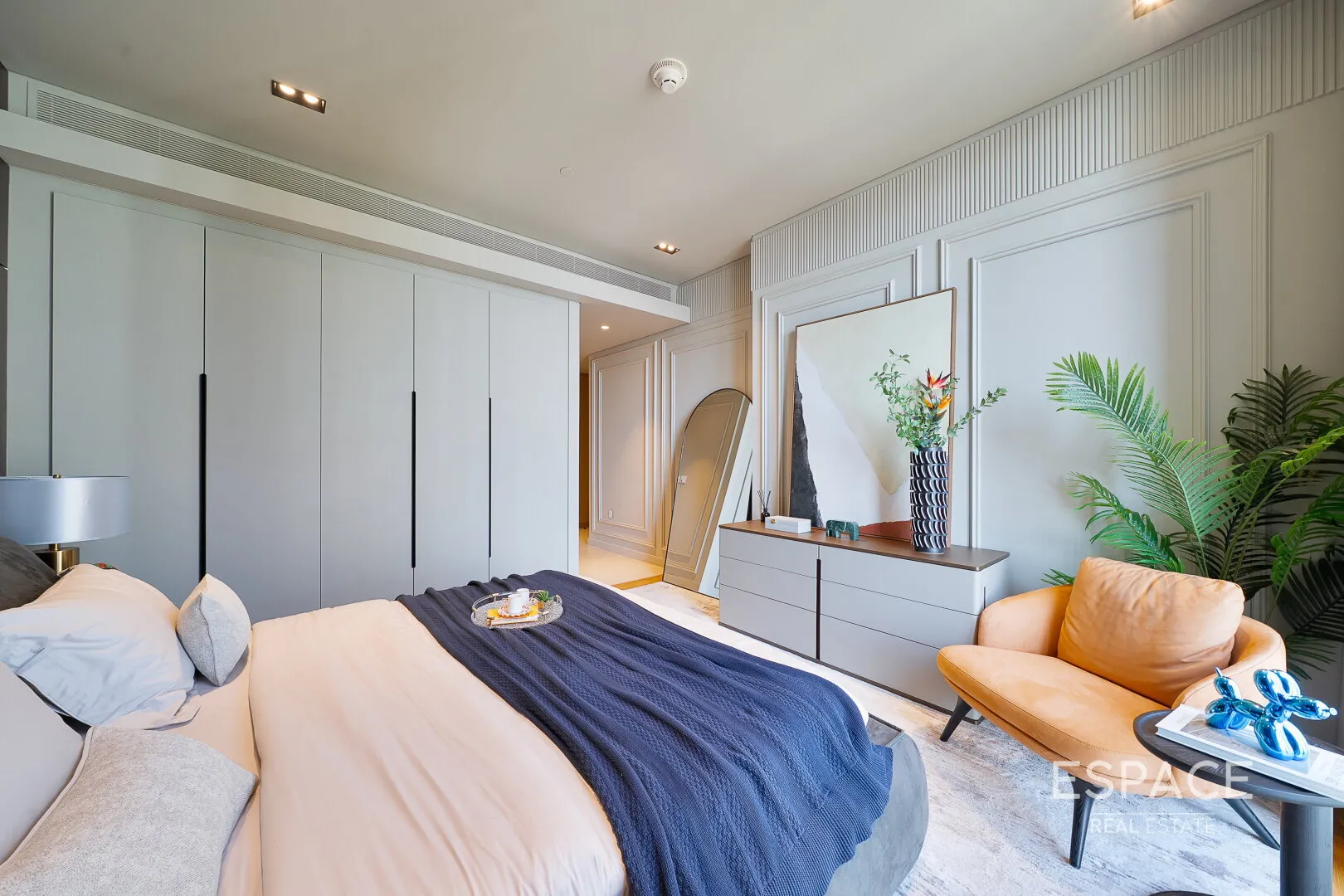 single static gallery