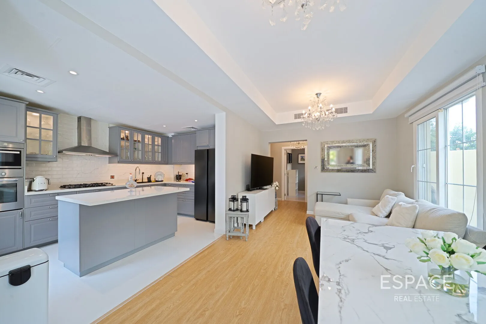 single static gallery