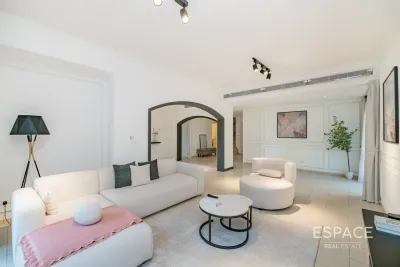 Meadows 5, Meadows, Dubai - Espace
