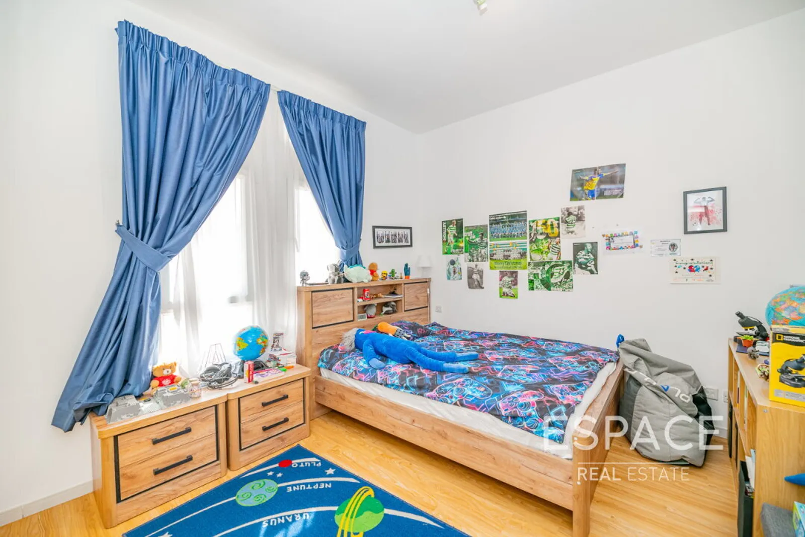 PropertiesGalleryCamera