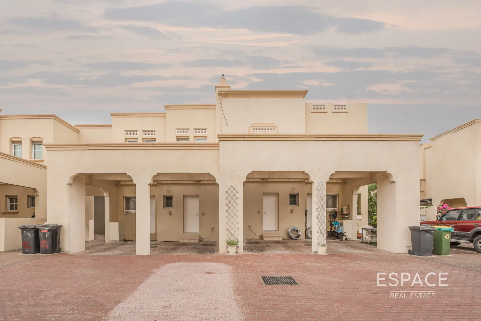 single static gallery