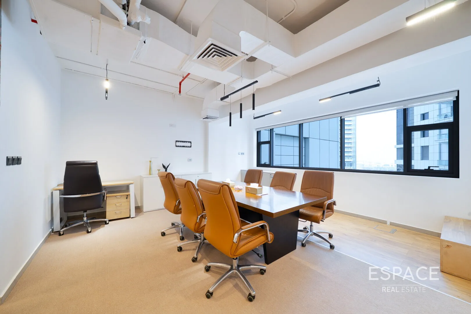 single static gallery