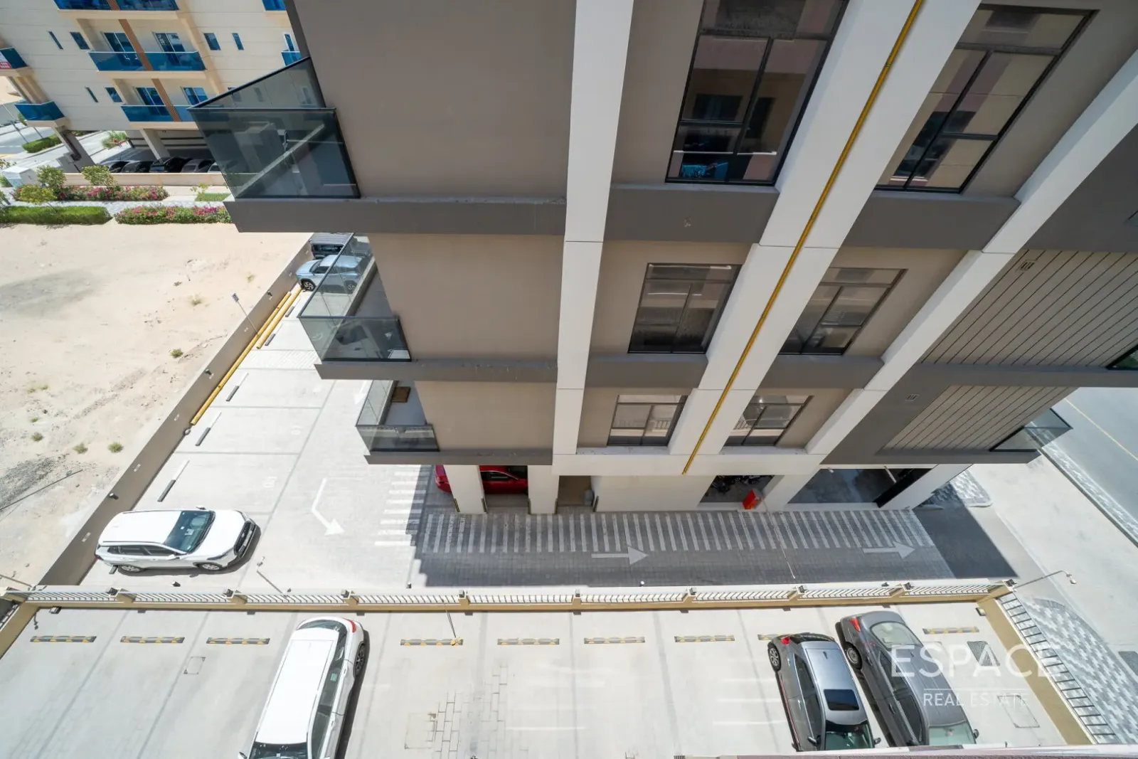 PropertiesGalleryCamera