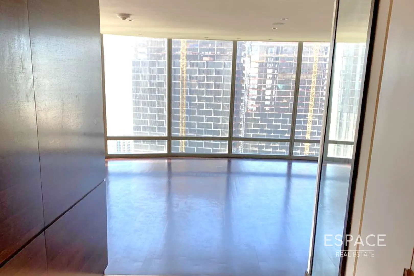 single static gallery