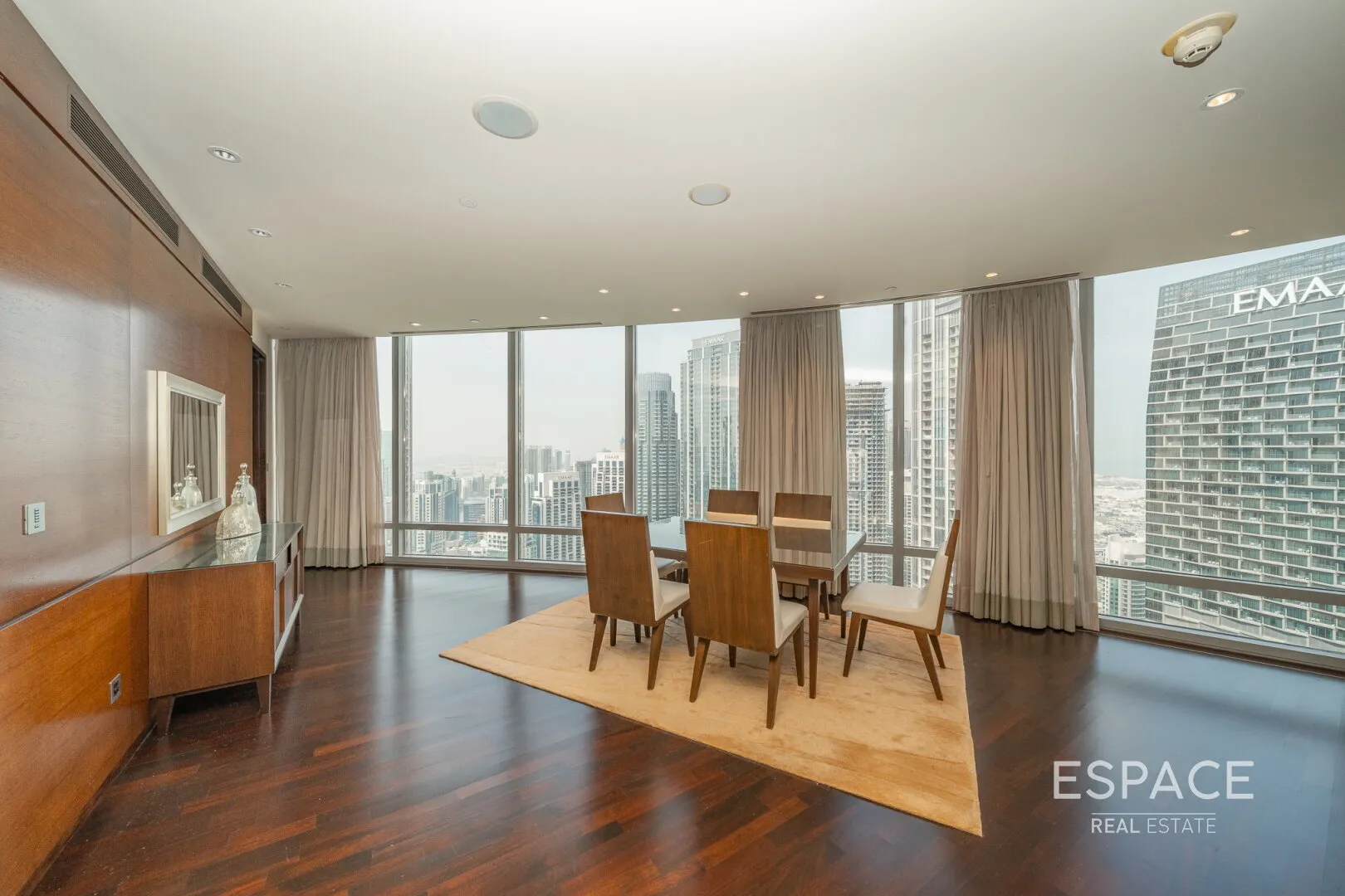 single static gallery