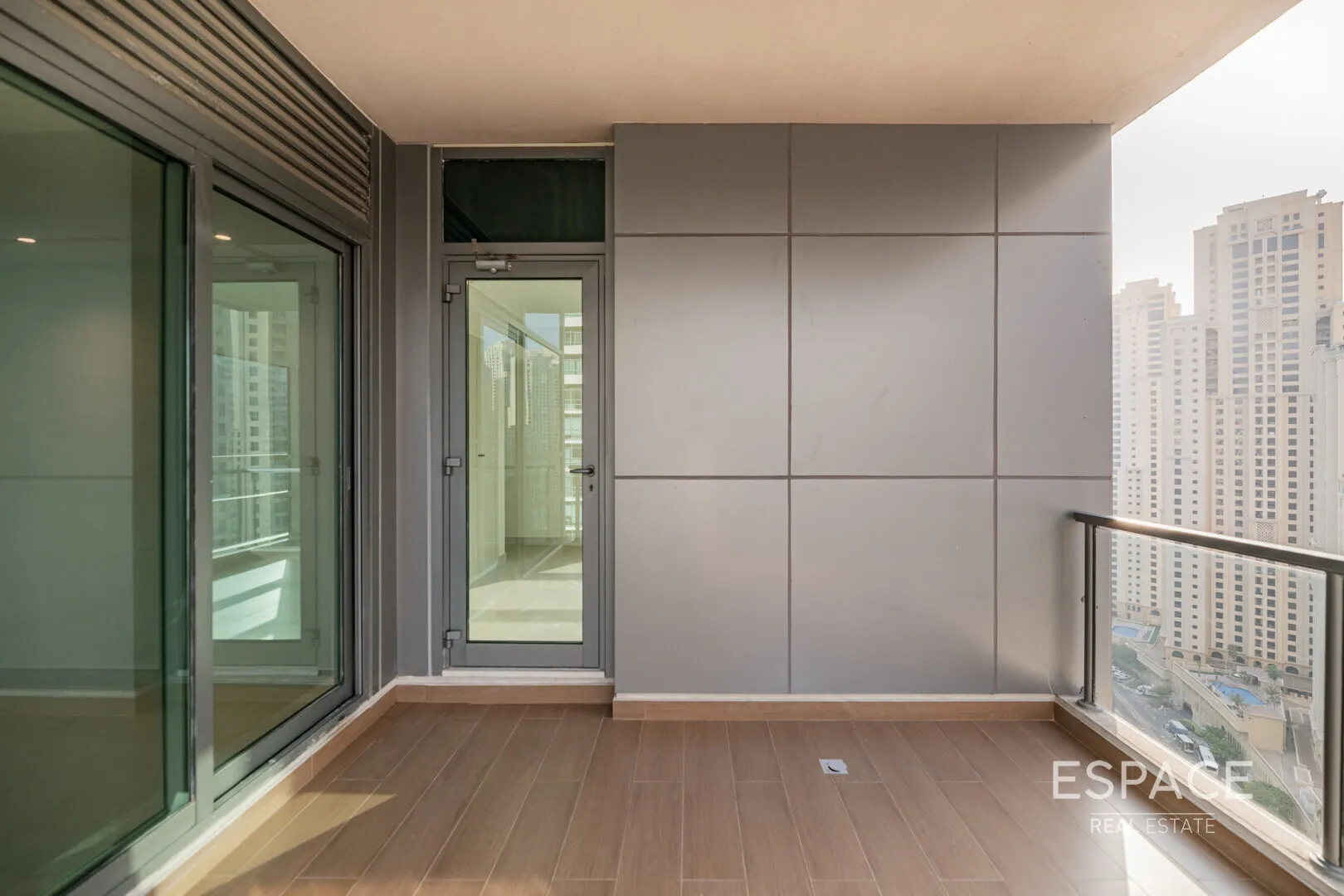 PropertiesGalleryCamera