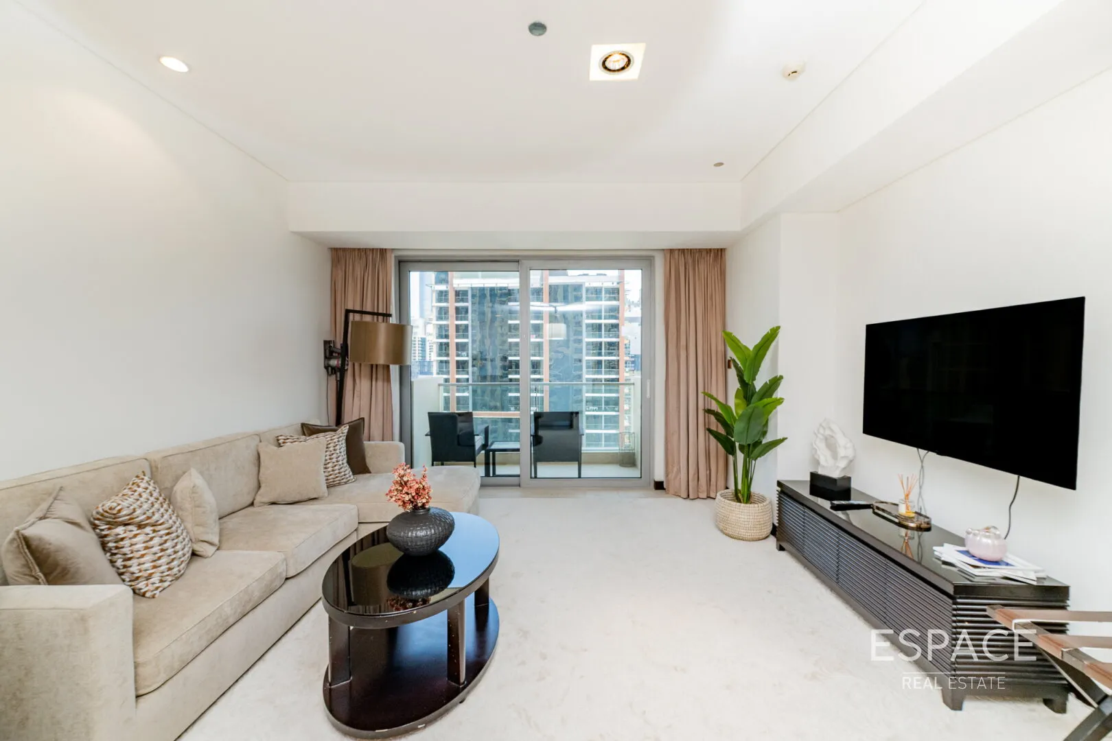 single static gallery