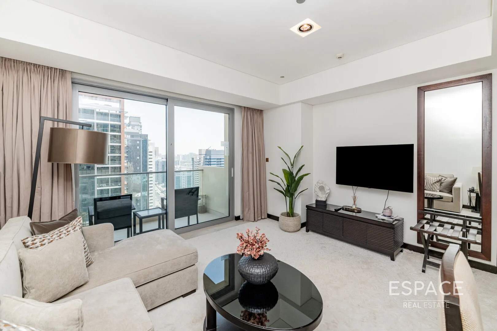 single static gallery