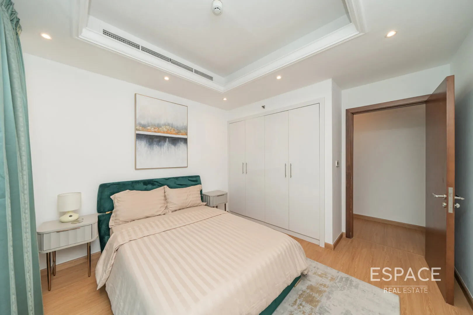 single static gallery