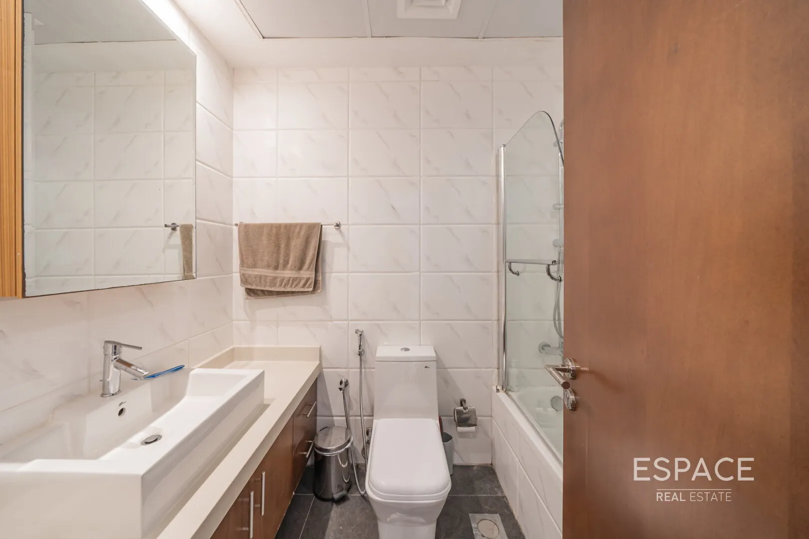 single static gallery