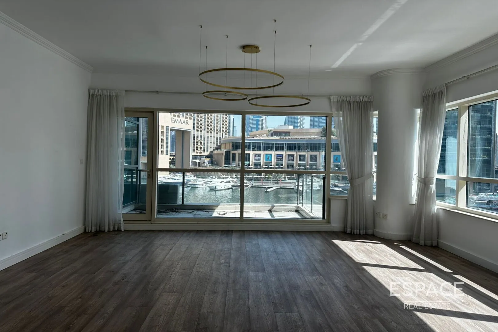 single static gallery