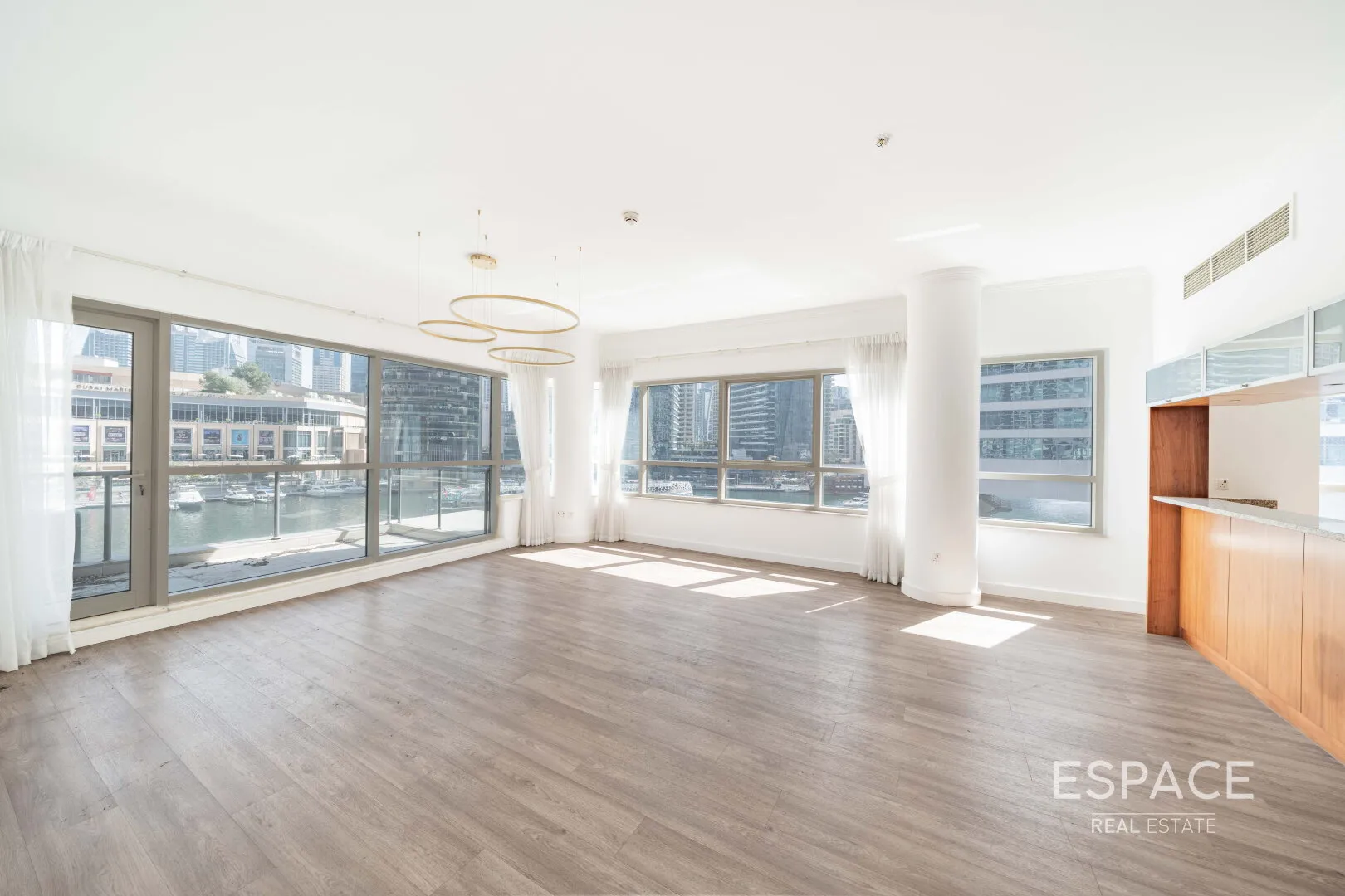 single static gallery