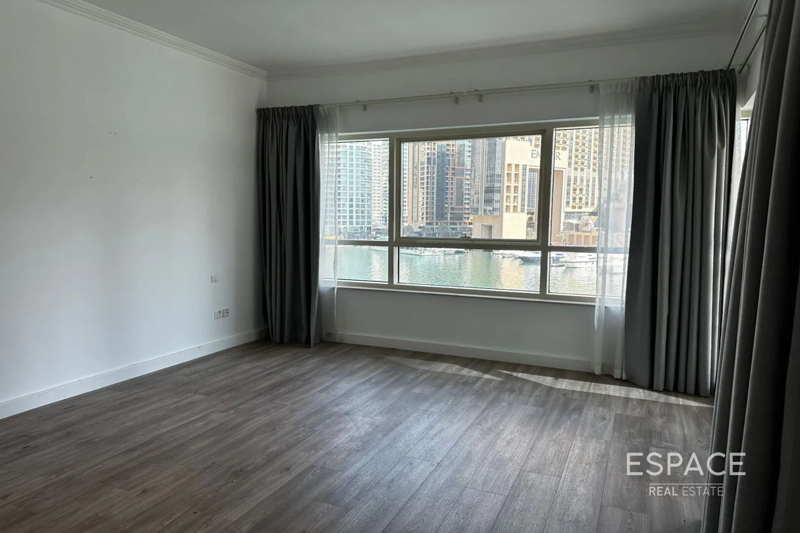 single static gallery