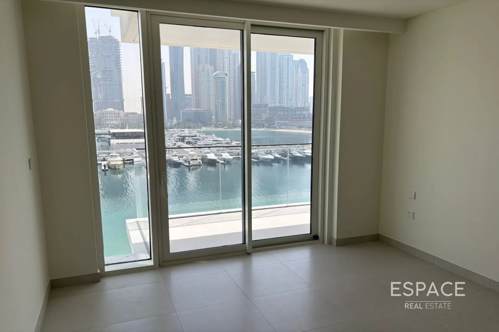 single static gallery