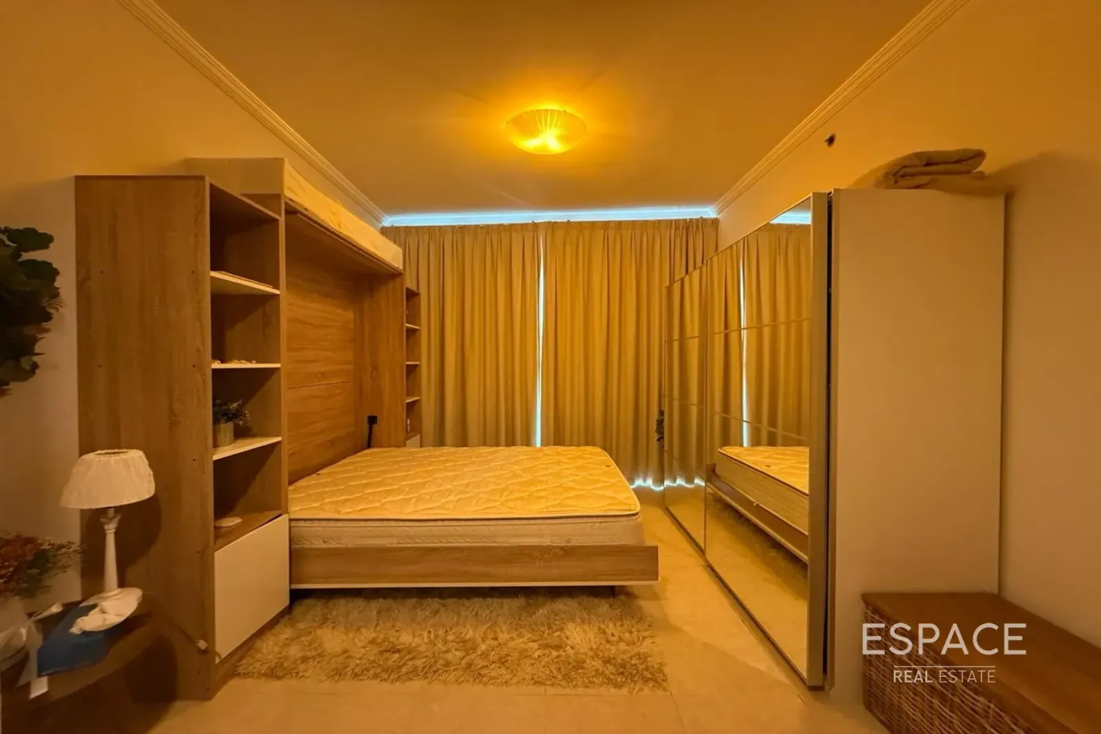 PropertiesGalleryCamera
