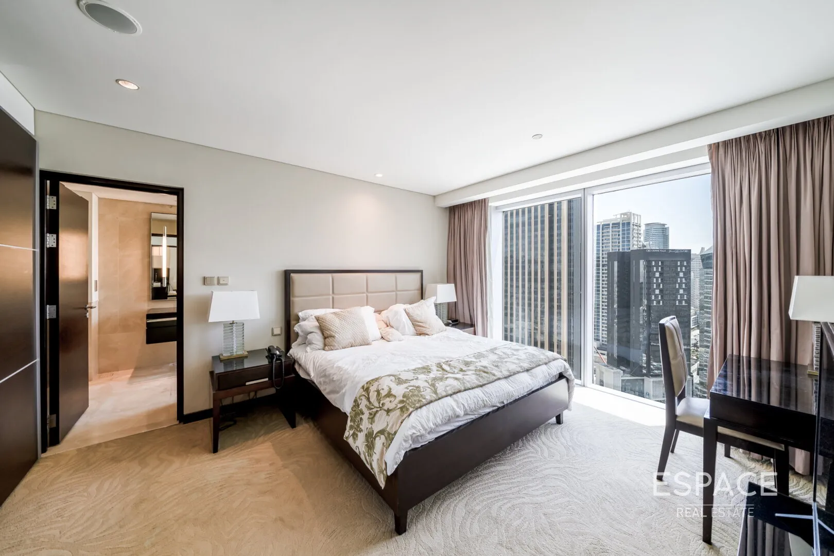 PropertiesGalleryCamera
