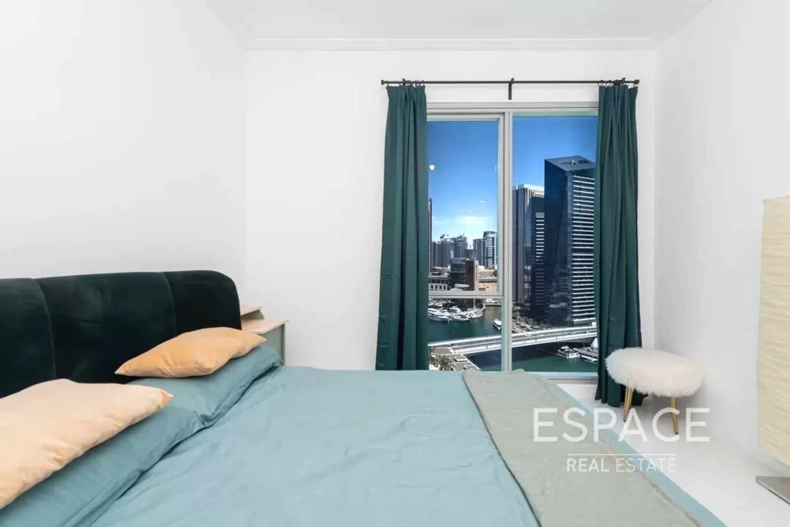 PropertiesGalleryCamera