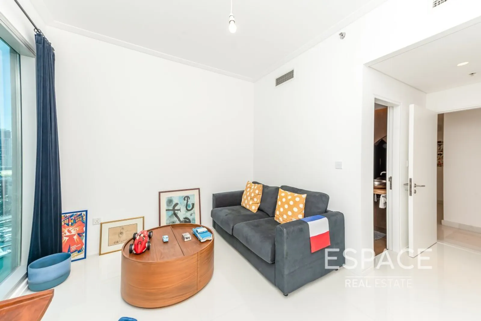 PropertiesGalleryCamera