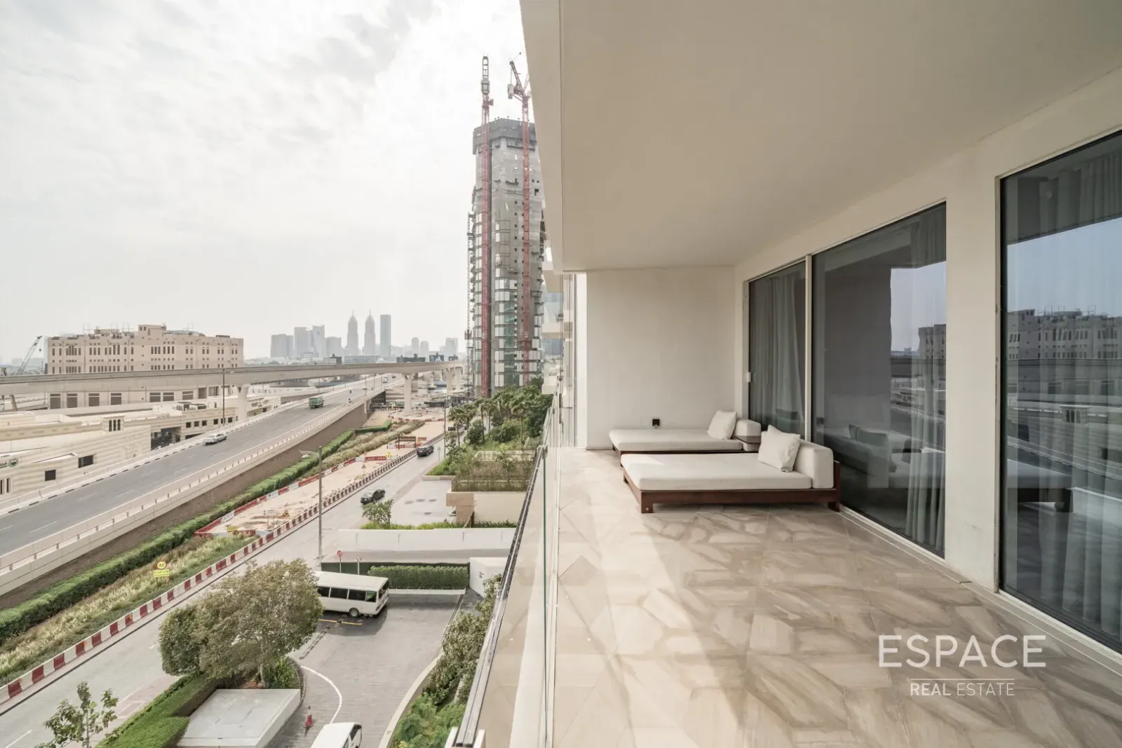 PropertiesGalleryCamera