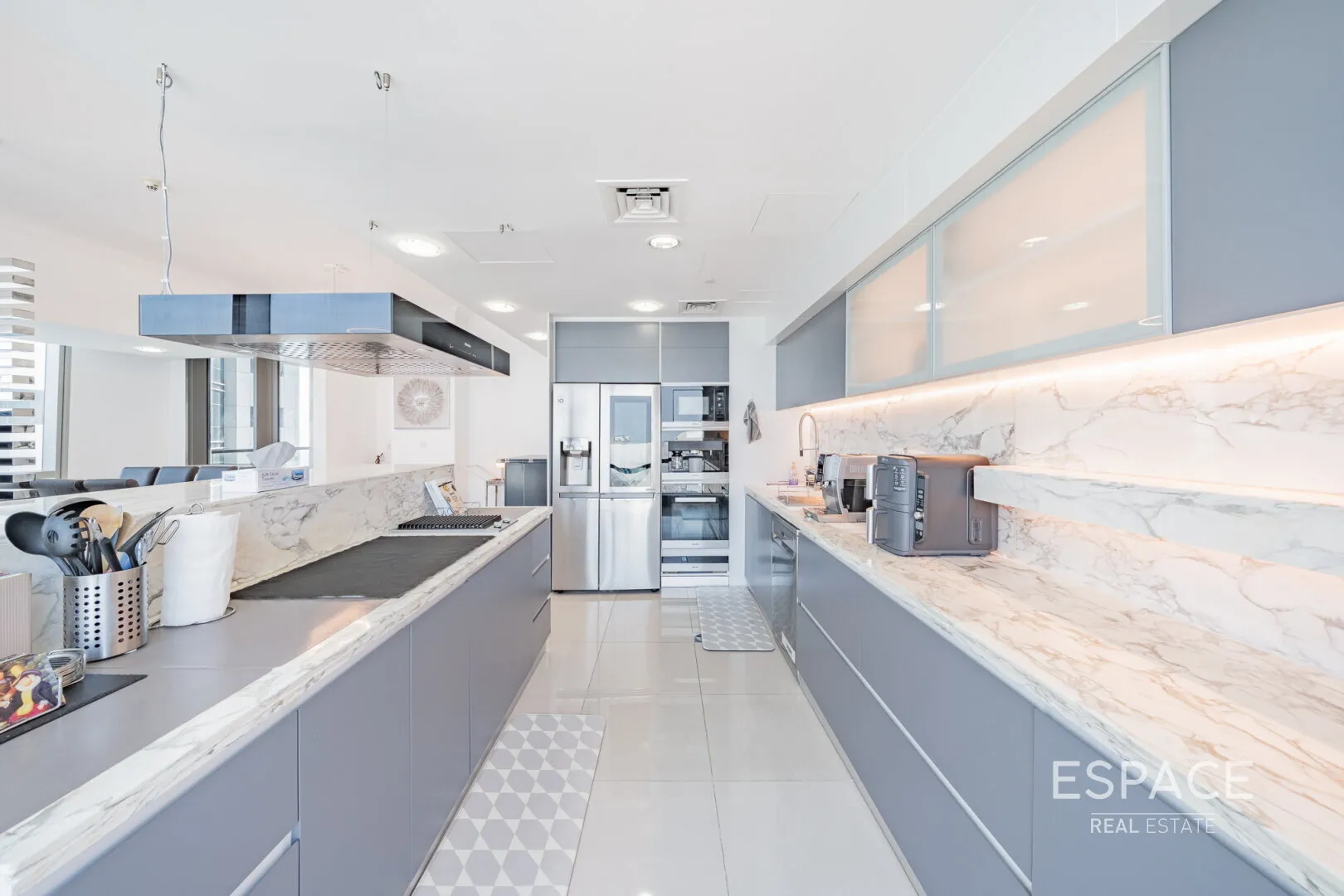 PropertiesGalleryCamera