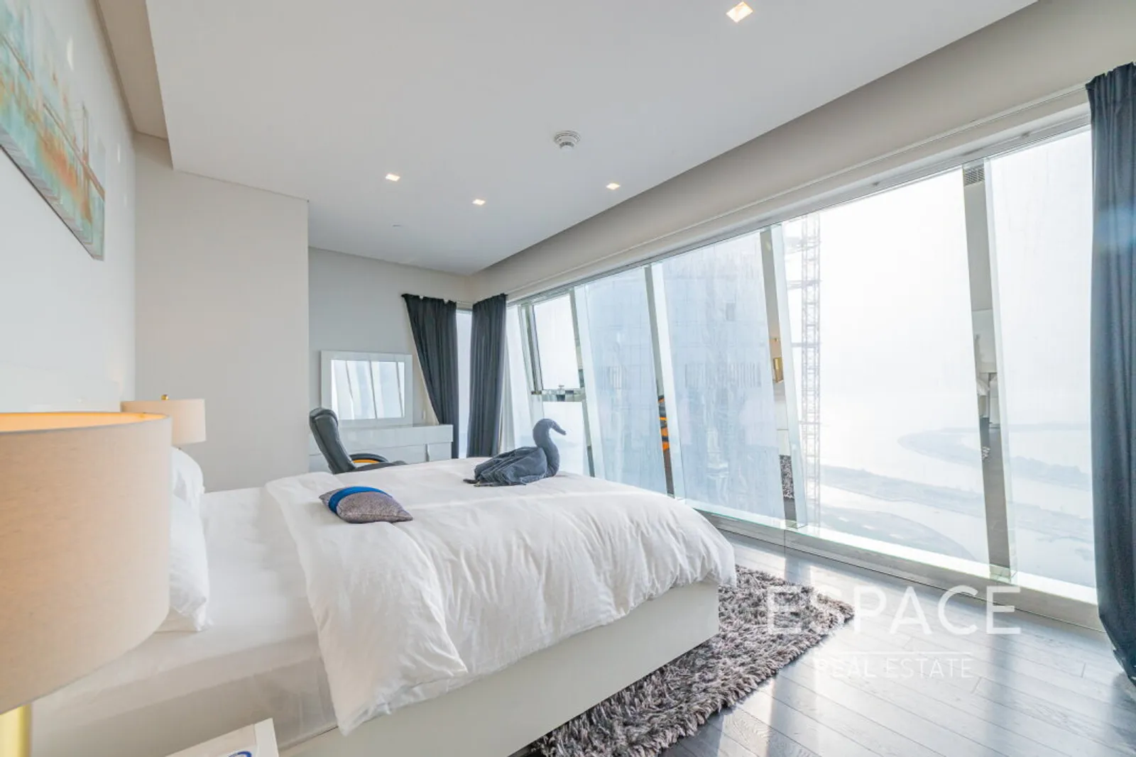 PropertiesGalleryCamera