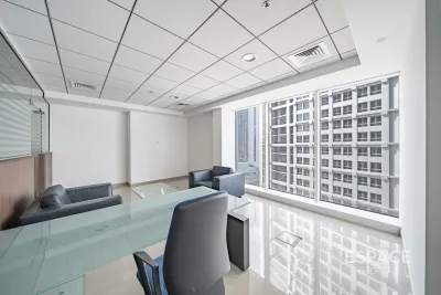 The Burlington Tower, Business Bay, Dubai - Espace